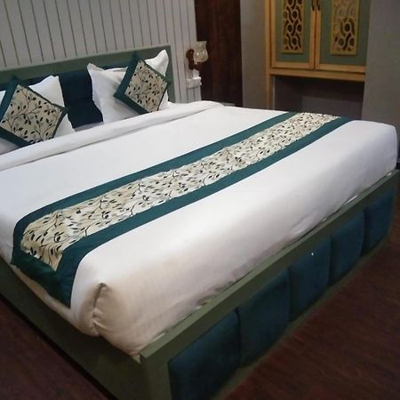Hi Hotel By Madras Rishīkesh Esterno foto
